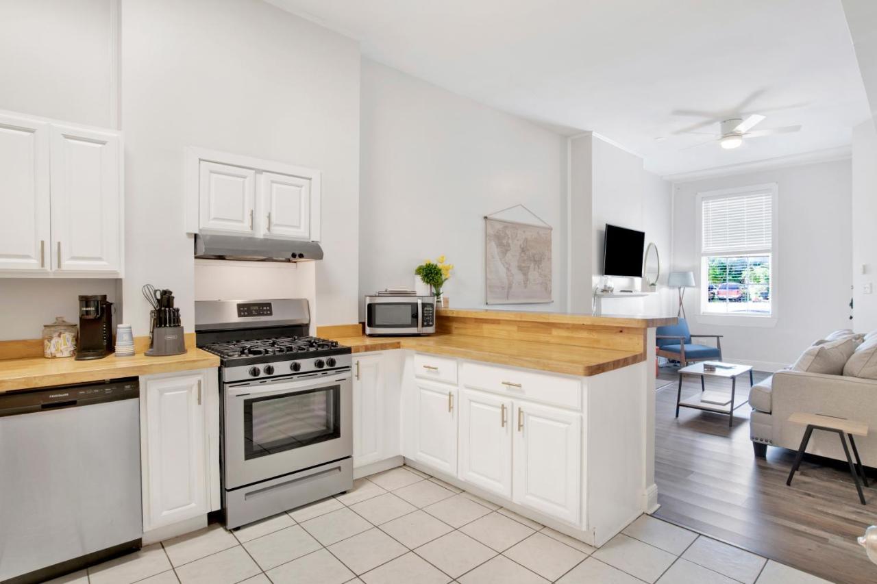 Stars On State In The Heart Of Downtown Apartment Mobile Ngoại thất bức ảnh