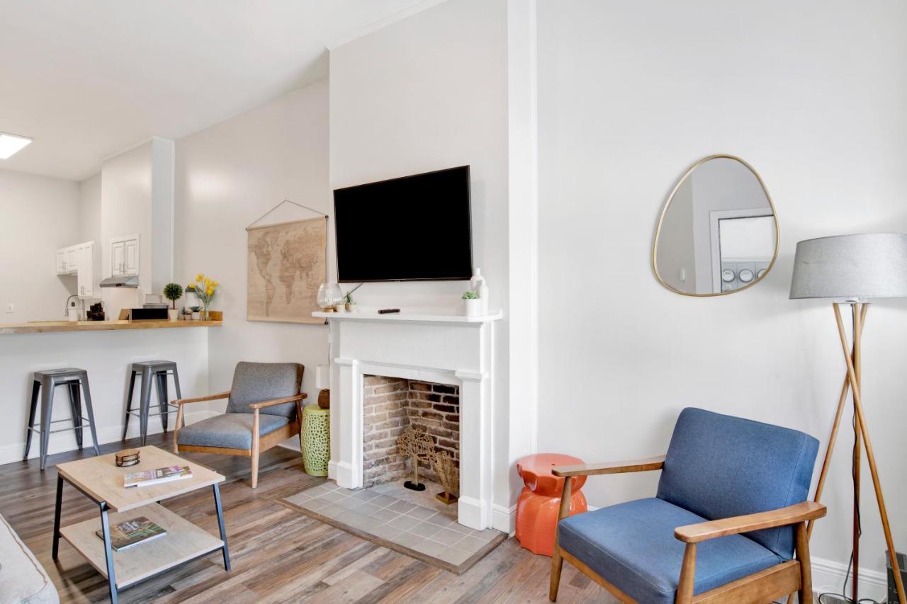 Stars On State In The Heart Of Downtown Apartment Mobile Ngoại thất bức ảnh